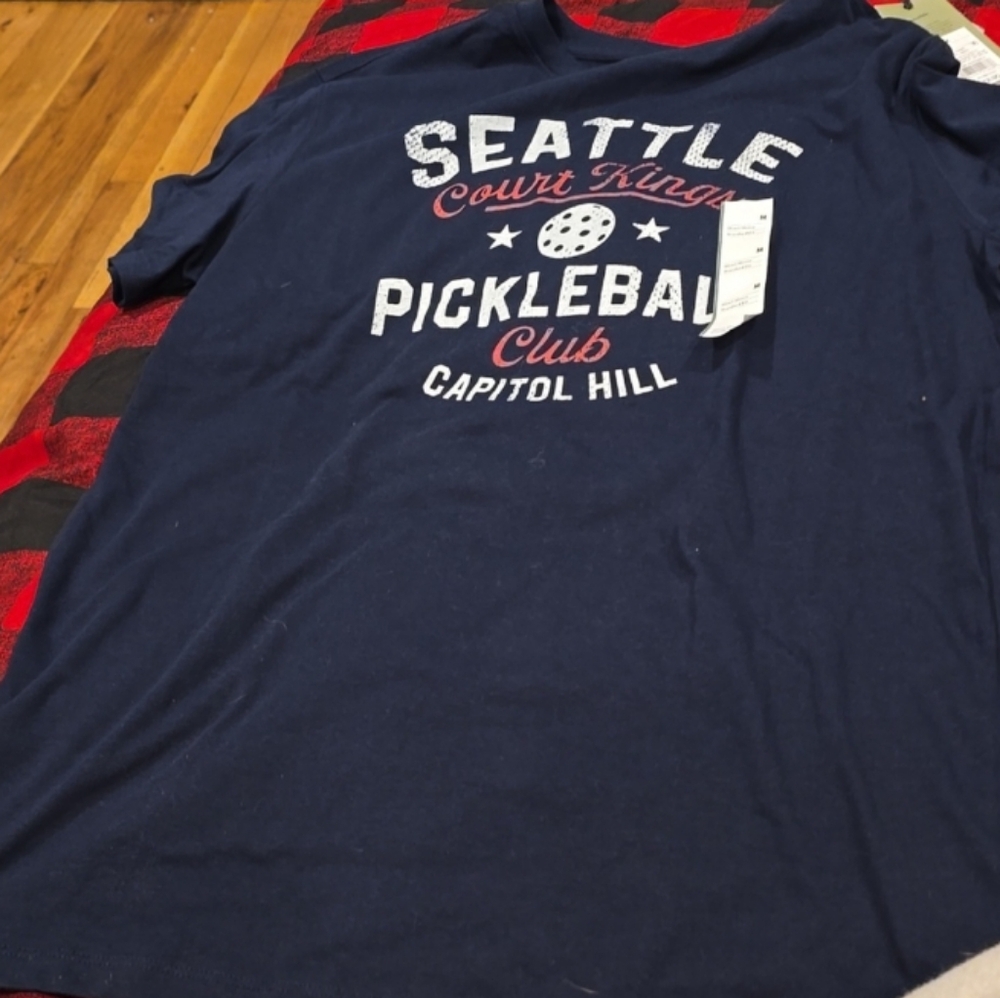 ❤️10/$10 New Seattle Pickleball Club T-Shirt Navy Blue